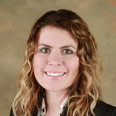 Dr. Alicia E Bennett