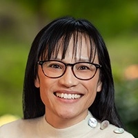 Dr. Beverly E   Jong