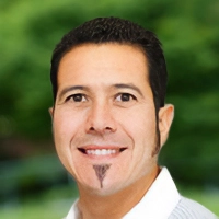 Dr. Amadeu F. Santos
